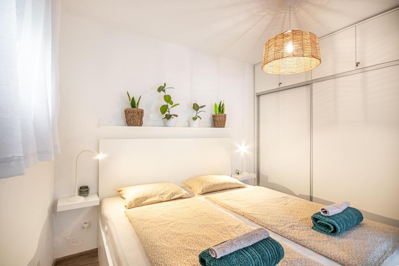 Apartment Vera Makarska Kültér fotó